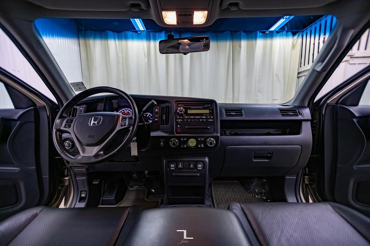 2010 Honda Ridgeline 4x4 Crew Cab EX-L Leather Roof Red Deer AB