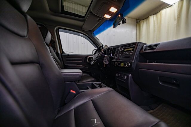 2010 Honda Ridgeline 4x4 Crew Cab EX-L Leather Roof Red Deer AB