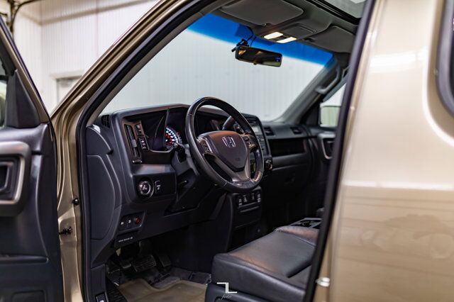 2010 Honda Ridgeline 4x4 Crew Cab EX-L Leather Roof Red Deer AB