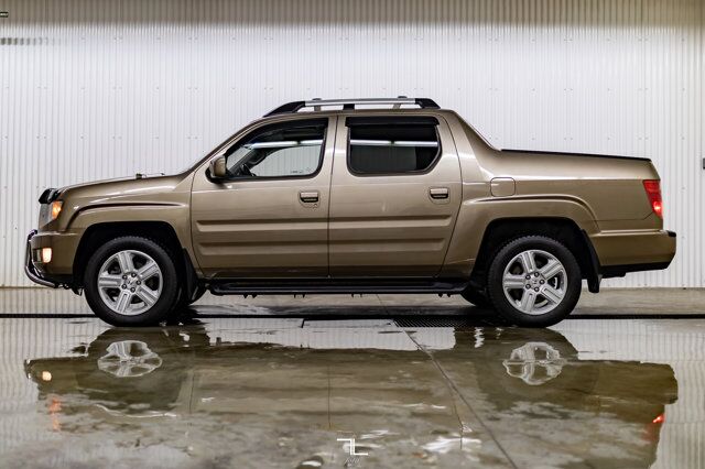 2010 Honda Ridgeline 4x4 Crew Cab EX-L Leather Roof Red Deer AB