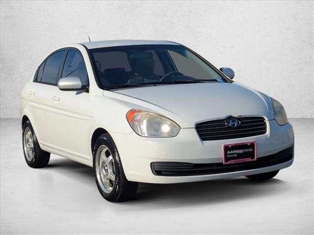 2010 Hyundai Accent GLS