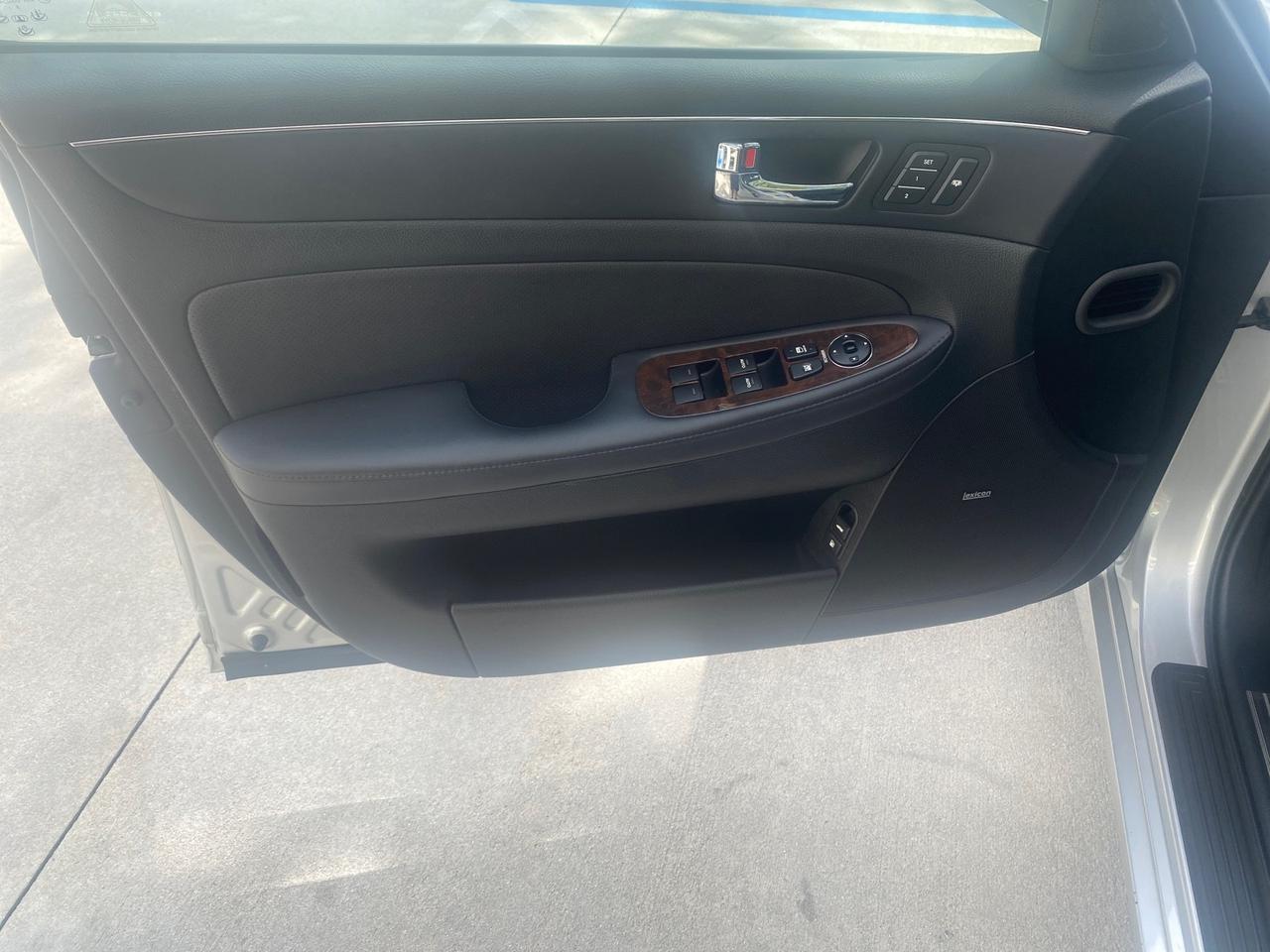 2010 Hyundai Genesis LOW MILES 32,920 SUNROOF Pompano Beach FL