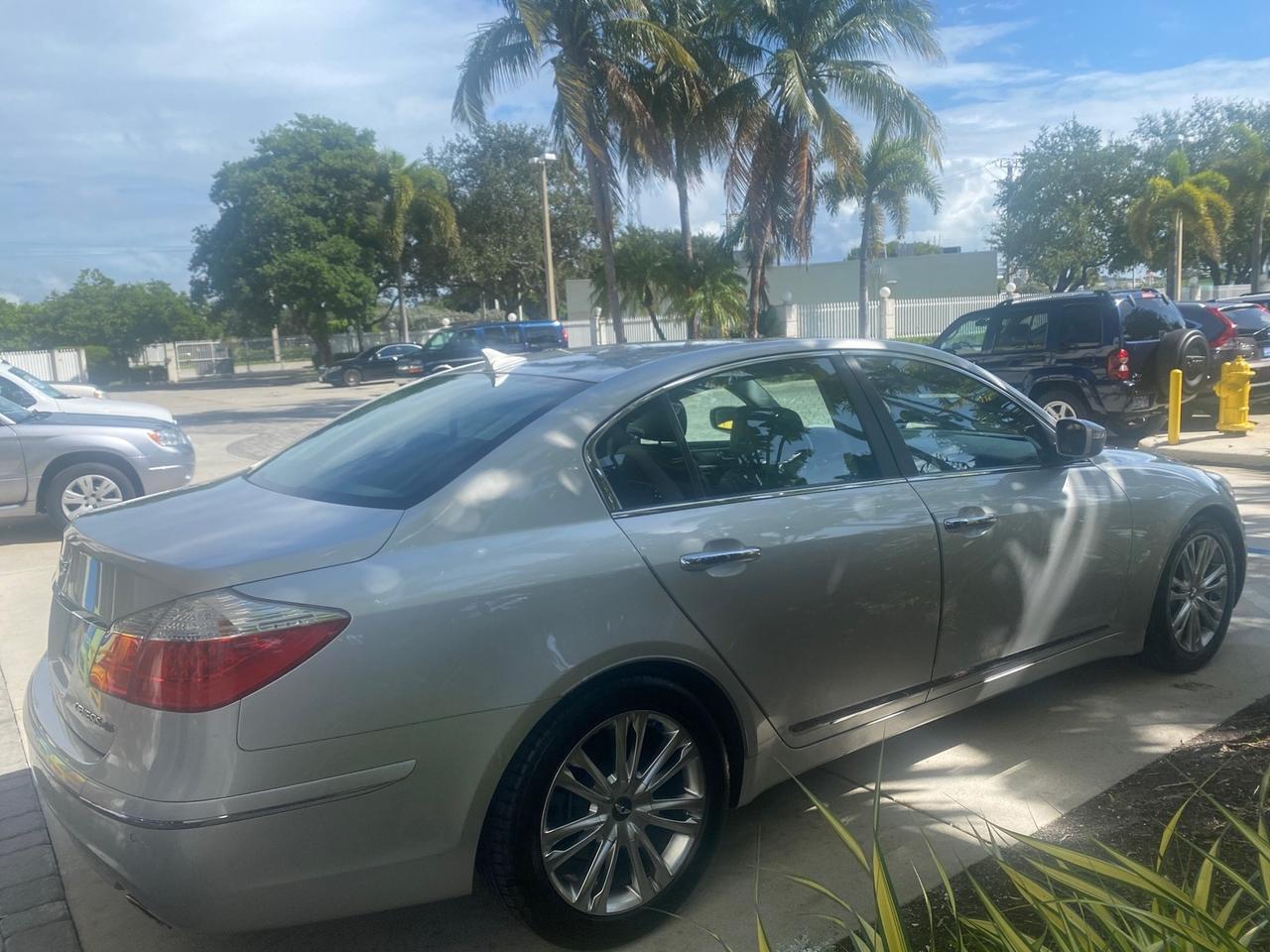 2010 Hyundai Genesis LOW MILES 32,920 SUNROOF Pompano Beach FL