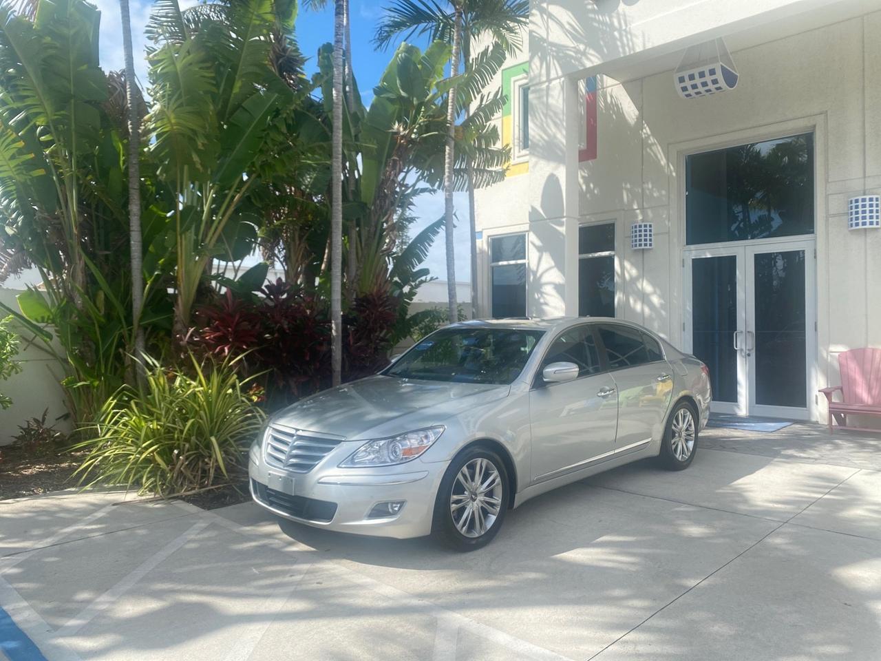 2010 Hyundai Genesis LOW MILES 32,920 SUNROOF Pompano Beach FL