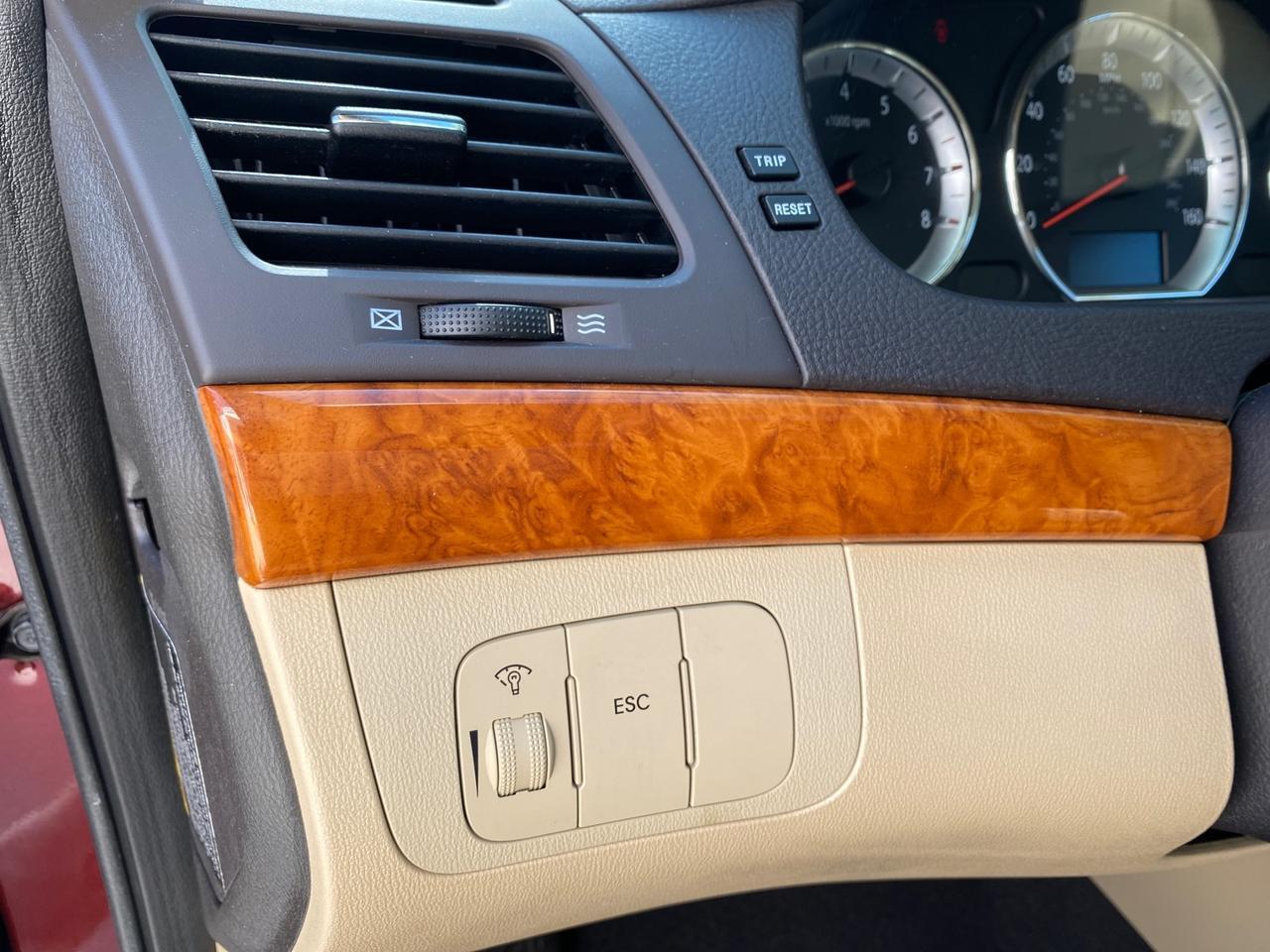2010 Hyundai Sonata Limited LOW MILES 27,381 1 OWNER Pompano Beach FL