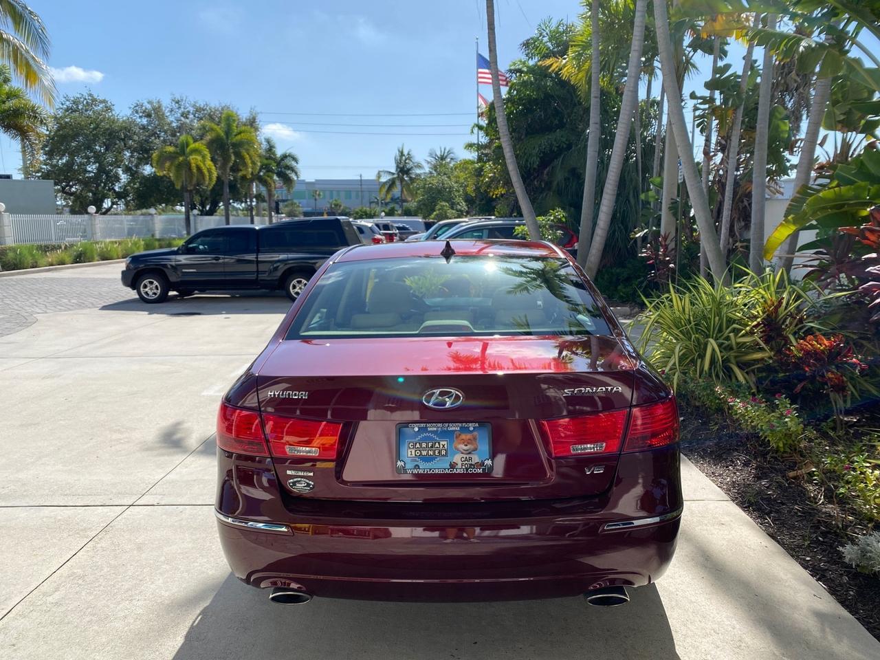 2010 Hyundai Sonata Limited LOW MILES 27,381 1 OWNER Pompano Beach FL