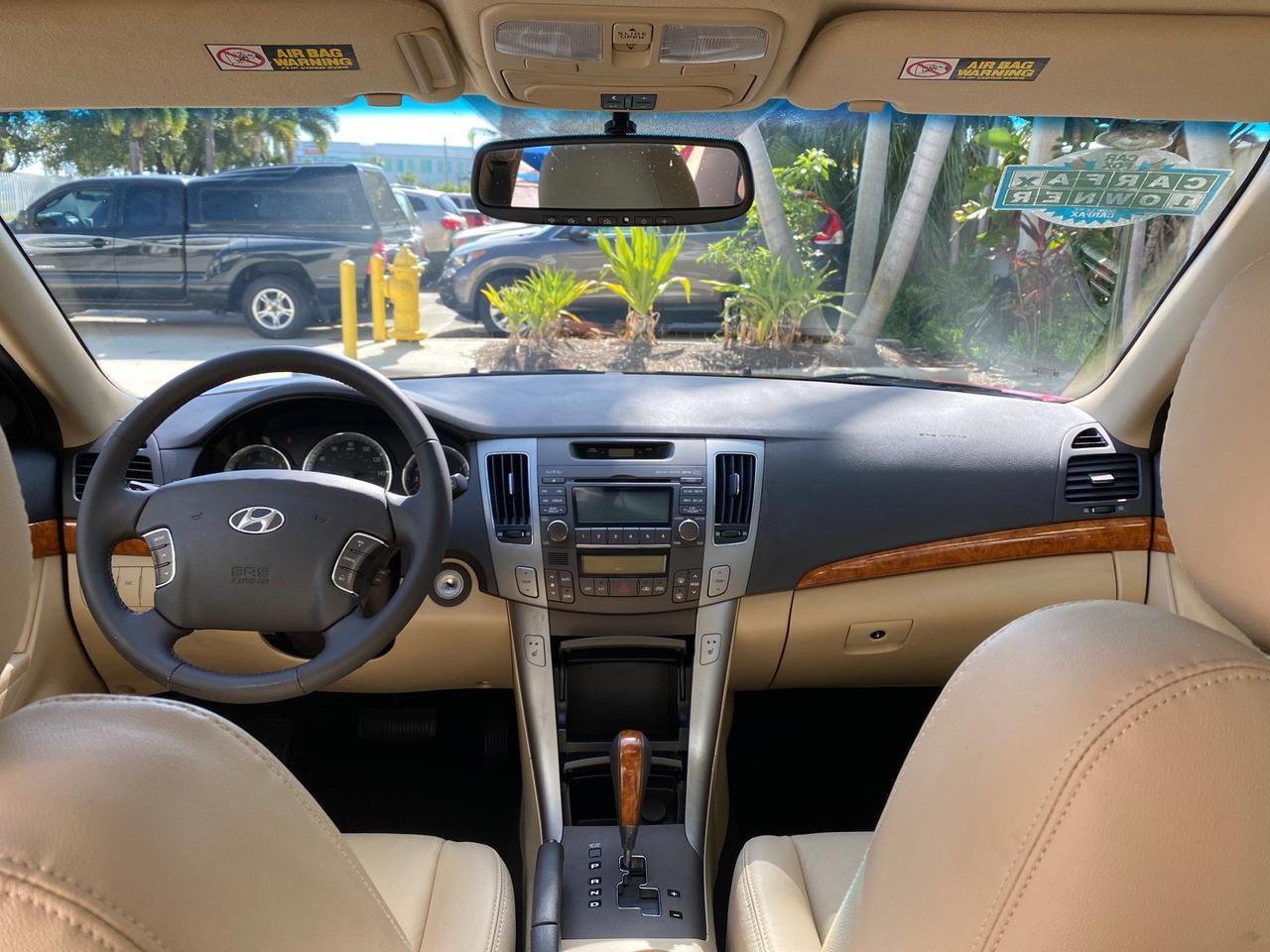 2010 Hyundai Sonata Limited LOW MILES 27,381 1 OWNER Pompano Beach FL