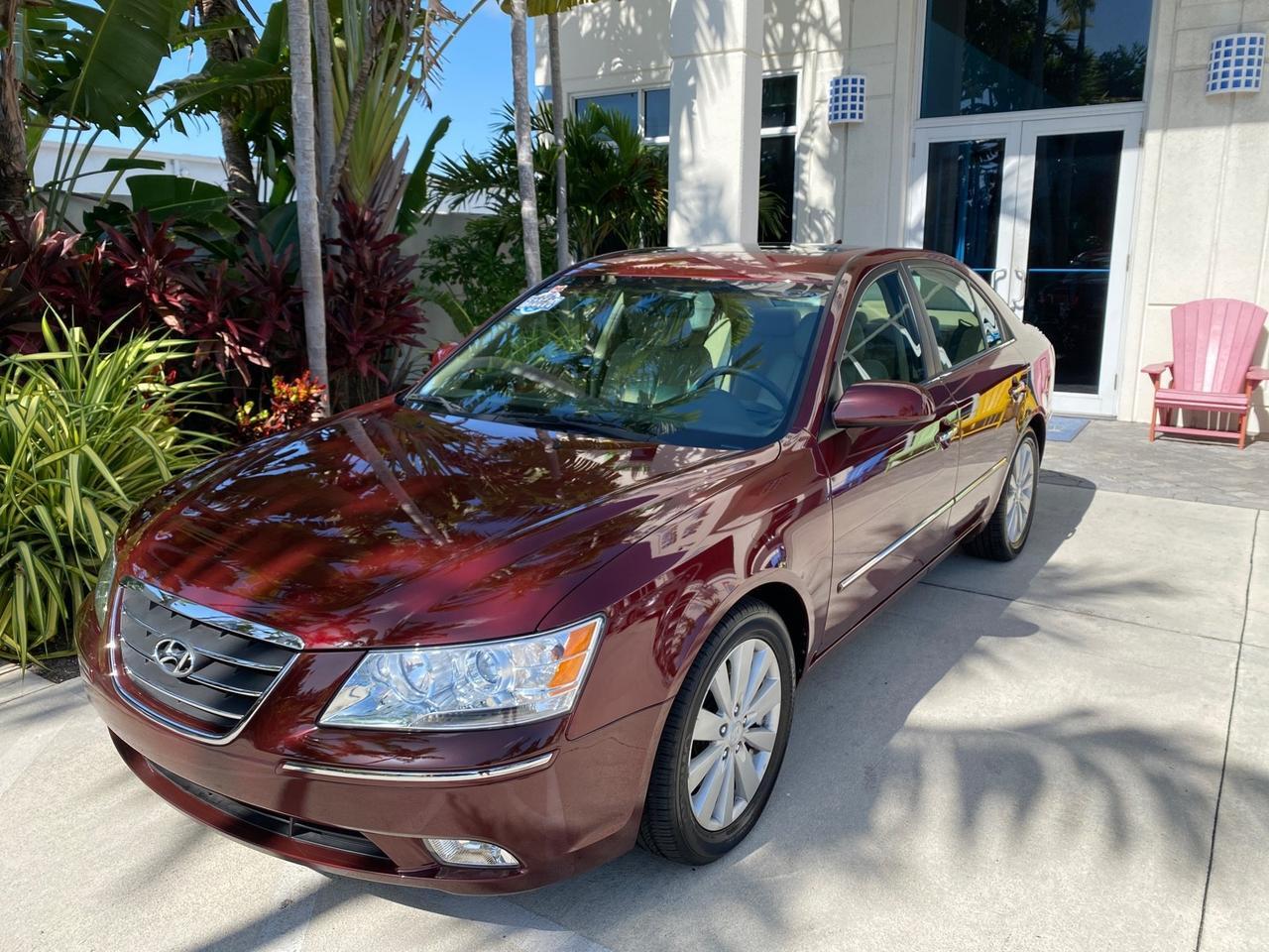 2010 Hyundai Sonata Limited LOW MILES 27,381 1 OWNER Pompano Beach FL