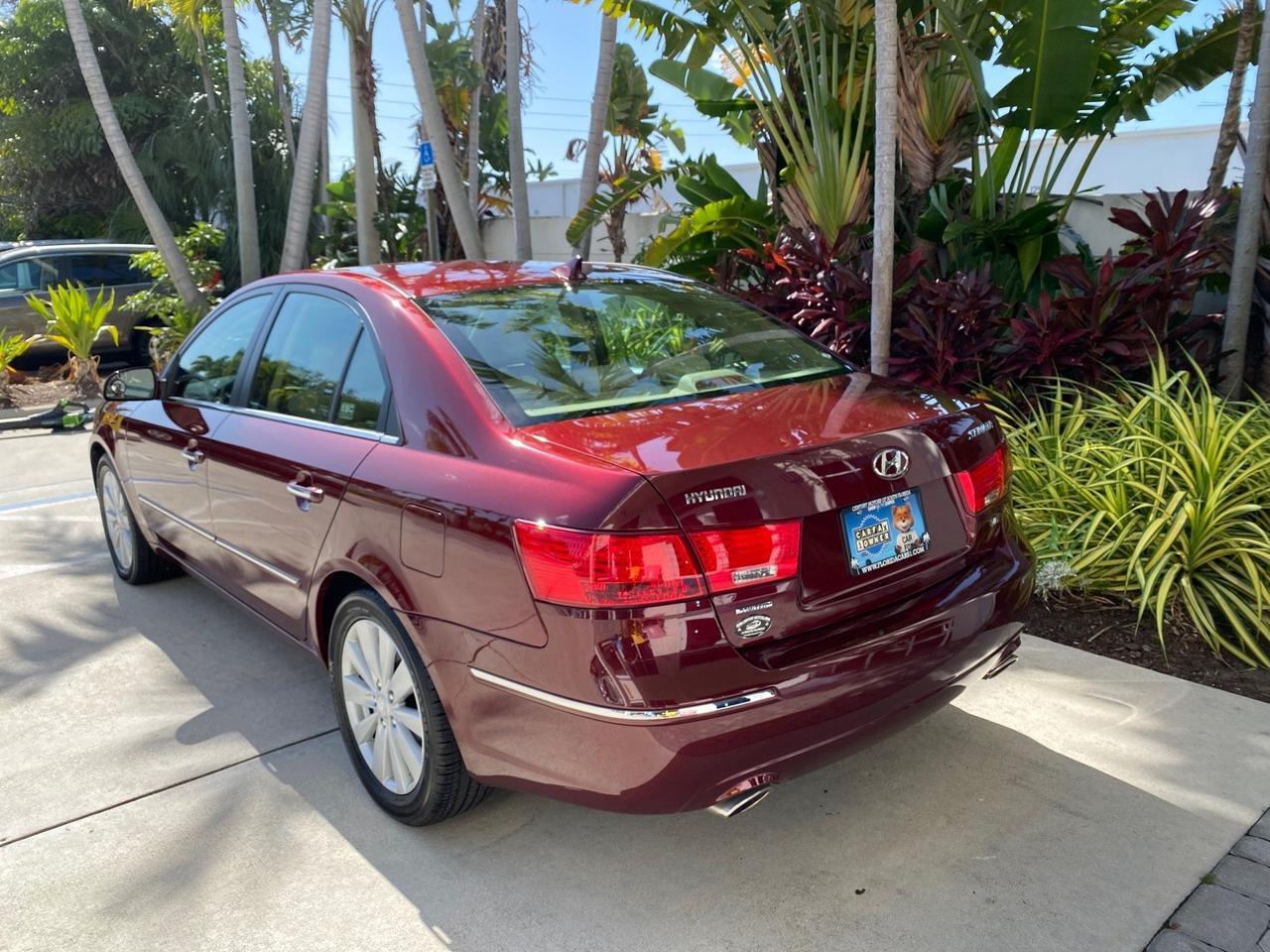 2010 Hyundai Sonata Limited LOW MILES 27,381 1 OWNER Pompano Beach FL