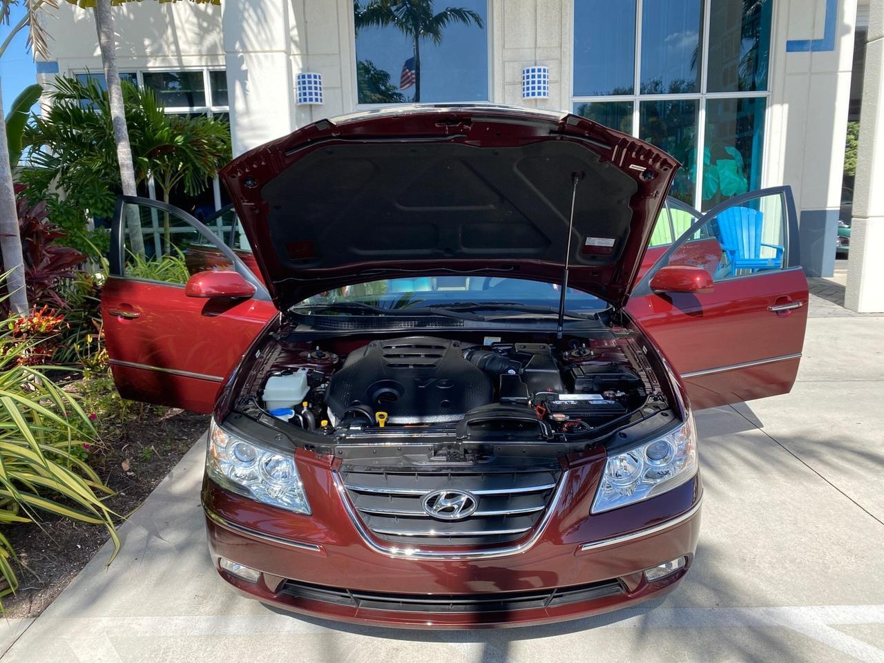 2010 Hyundai Sonata Limited LOW MILES 27,381 1 OWNER Pompano Beach FL