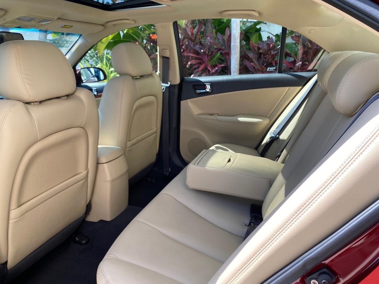2010 Hyundai Sonata Limited LOW MILES 27,381 1 OWNER Pompano Beach FL