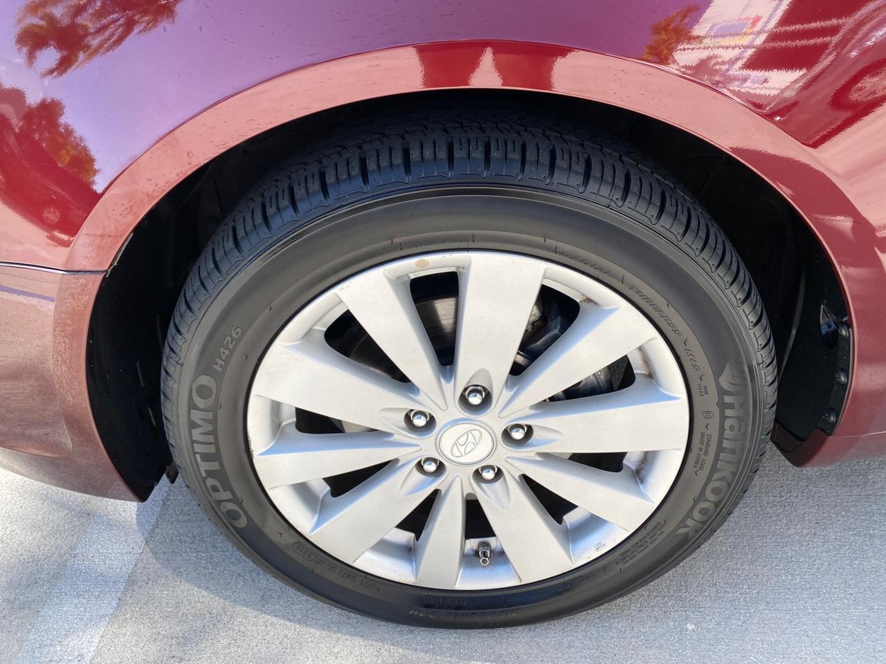 2010 Hyundai Sonata Limited LOW MILES 27,381 1 OWNER Pompano Beach FL