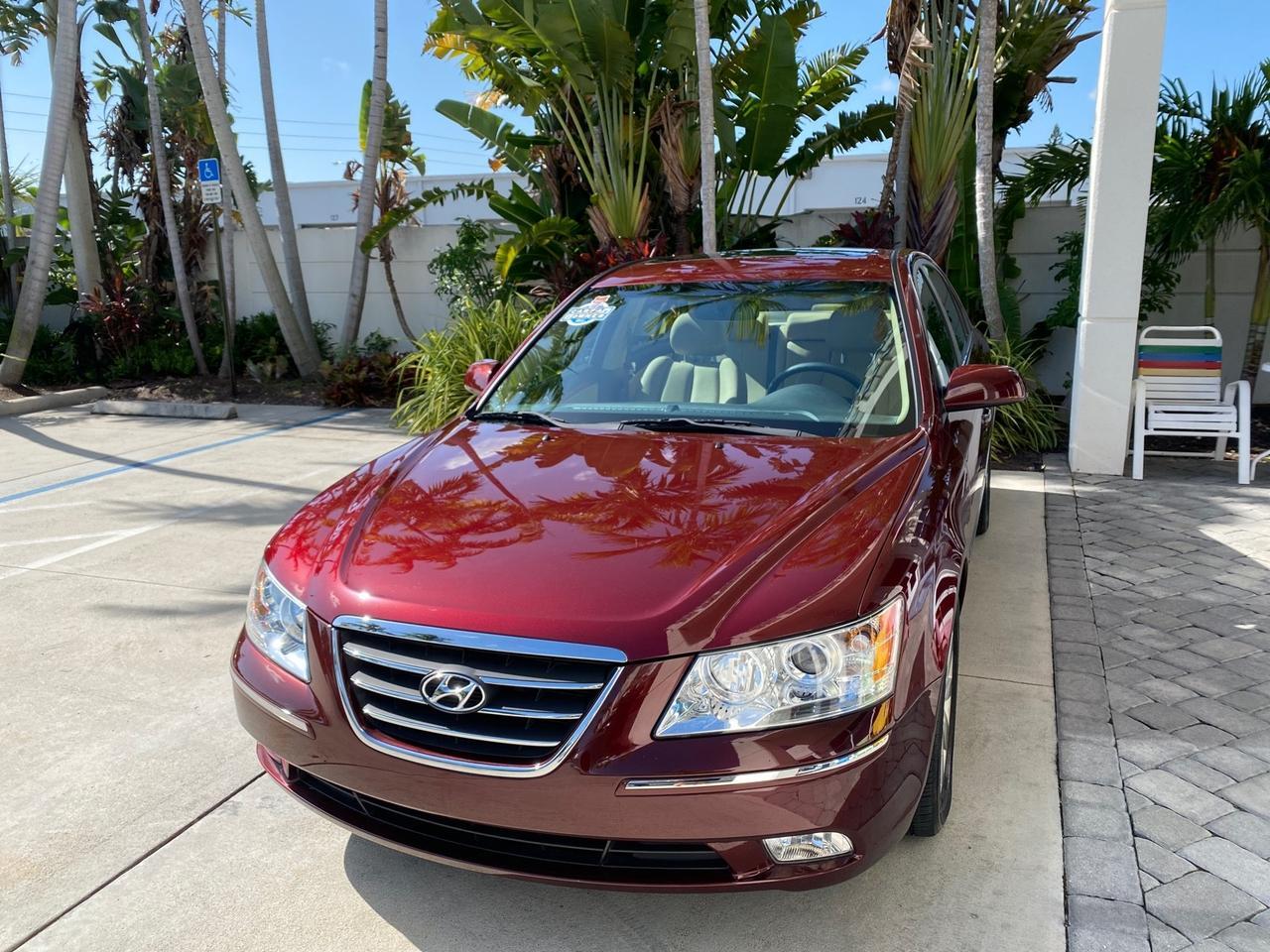 2010 Hyundai Sonata Limited LOW MILES 27,381 1 OWNER Pompano Beach FL