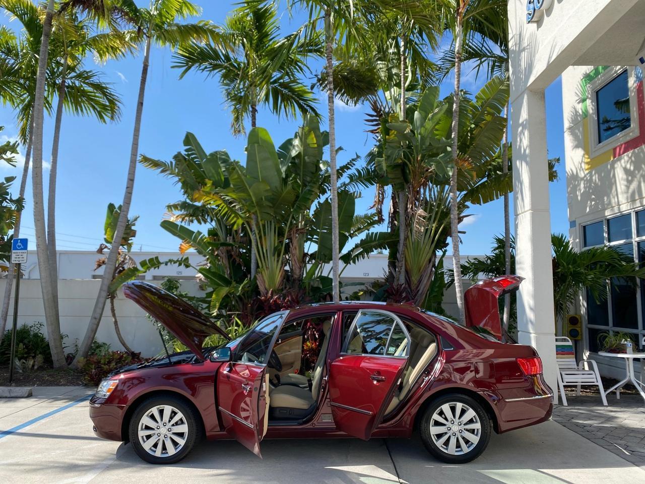 2010 Hyundai Sonata Limited LOW MILES 27,381 1 OWNER Pompano Beach FL