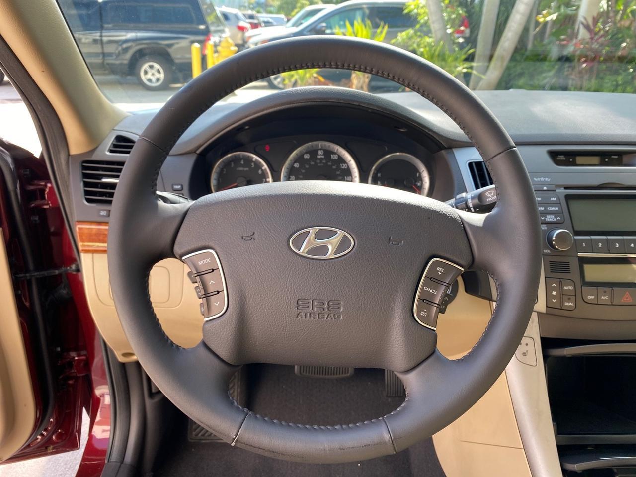 2010 Hyundai Sonata Limited LOW MILES 27,381 1 OWNER Pompano Beach FL