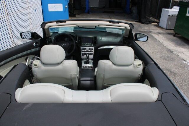 2010 INFINITI G37 Convertible Base Melbourne FL