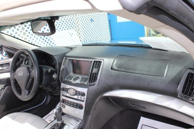 2010 INFINITI G37 Convertible Base Melbourne FL