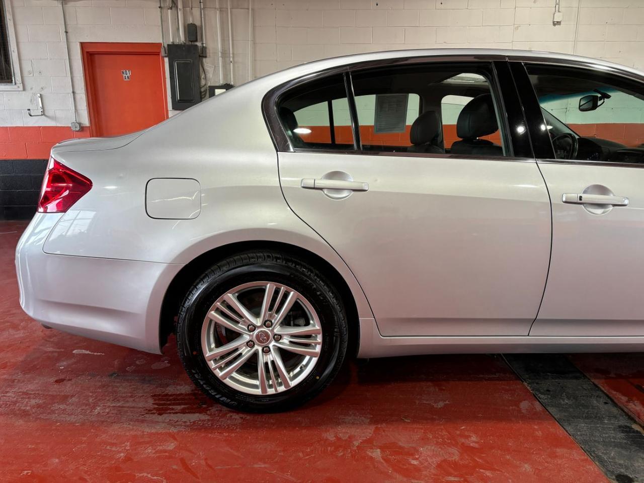 2010 INFINITI G37x Base Franklin OH