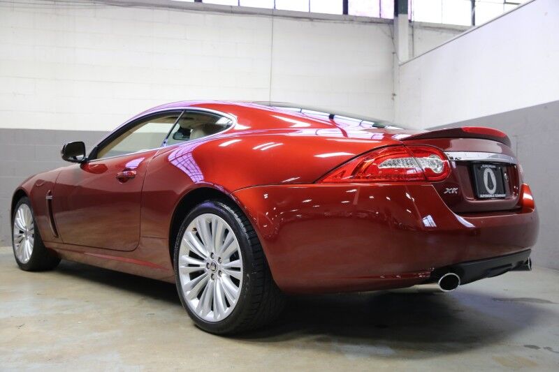 2010 Jaguar XK XKR Portfolio photo 37