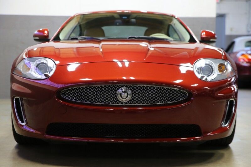 2010 Jaguar XK XKR Portfolio photo 12