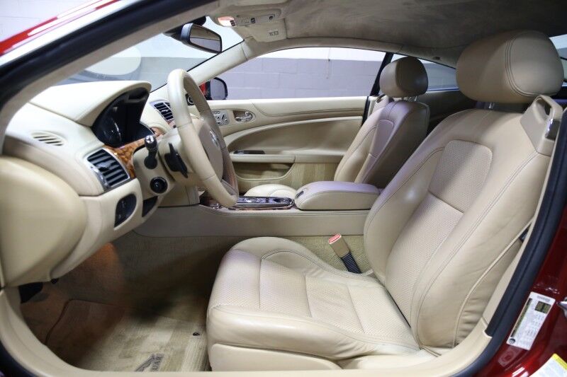 2010 Jaguar XK XKR Portfolio photo 22