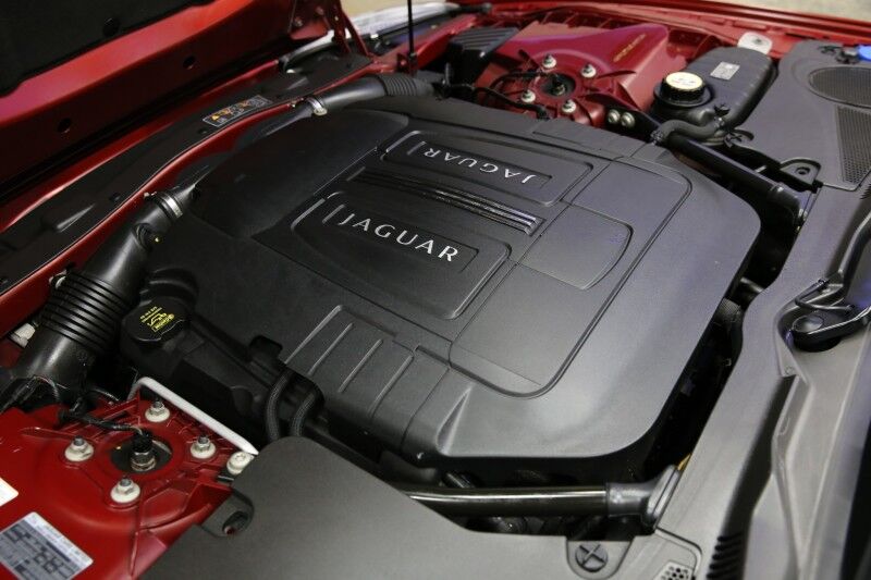 2010 Jaguar XK XKR Portfolio photo 43
