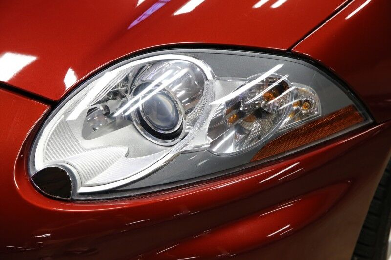 2010 Jaguar XK XKR Portfolio photo 36