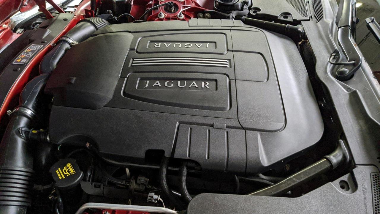 2010 Jaguar XK SPORT CONVERTIBLE St. Charles  IL