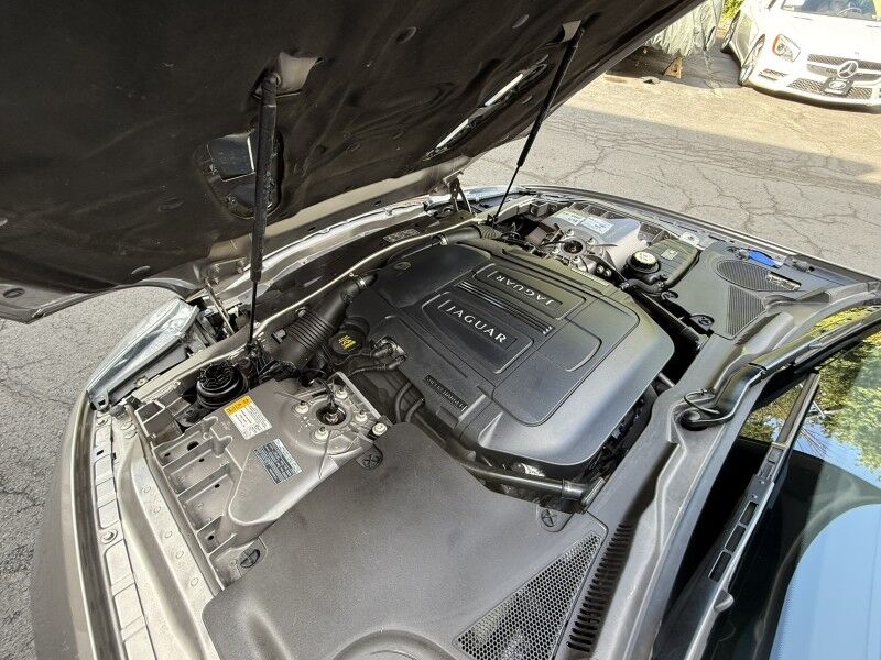 2010 Jaguar XK XKR Willow Grove PA