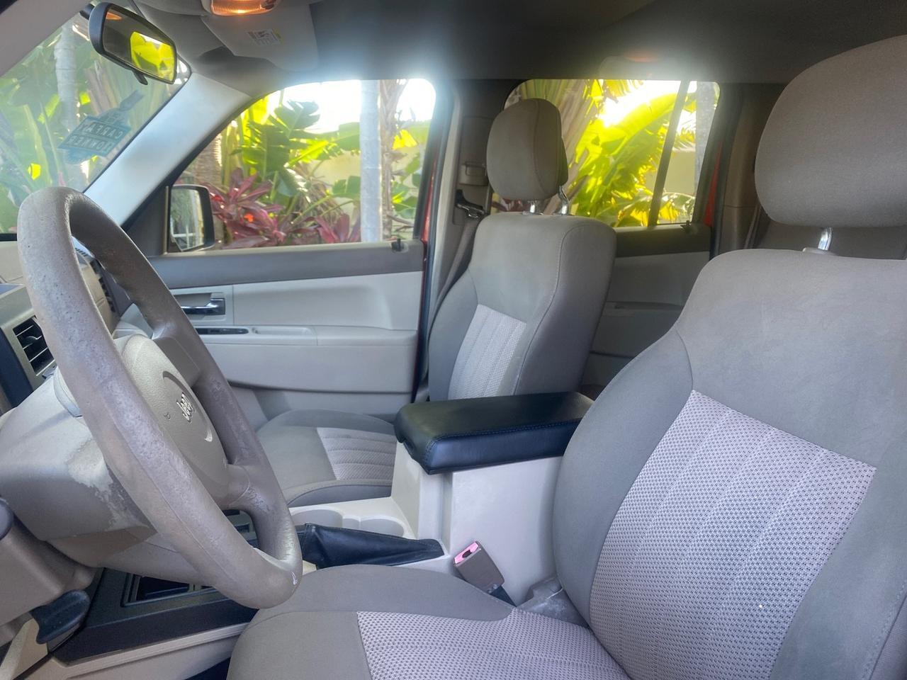 2010 Jeep Liberty Sport 1 OWNER LOW MILES 46,942 Pompano Beach FL