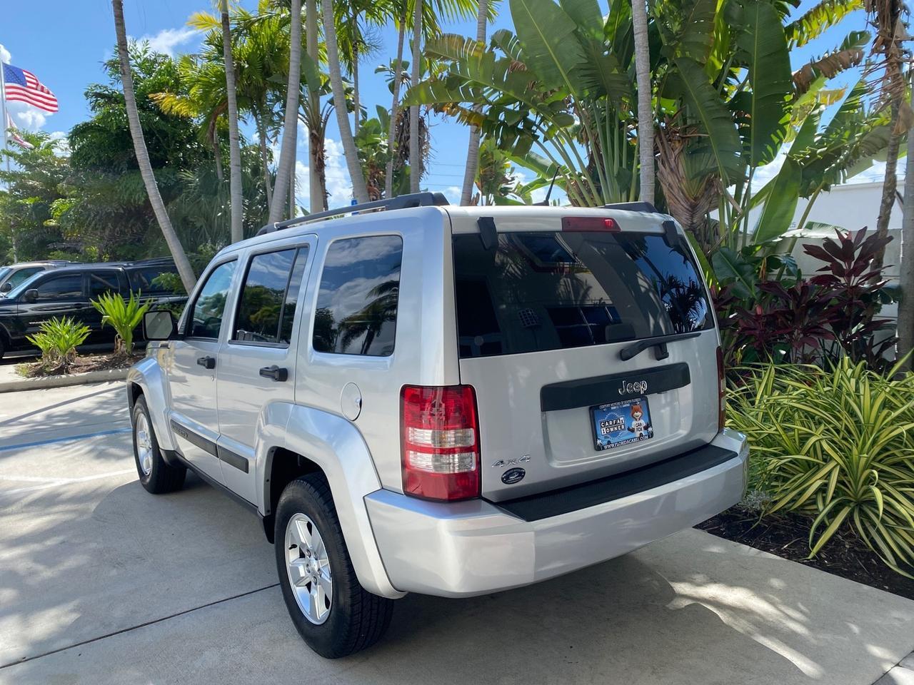 2010 Jeep Liberty Sport 4WD NO ACCIDENTS Pompano Beach FL