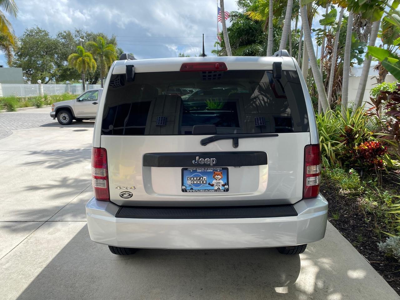 2010 Jeep Liberty Sport 4WD NO ACCIDENTS Pompano Beach FL