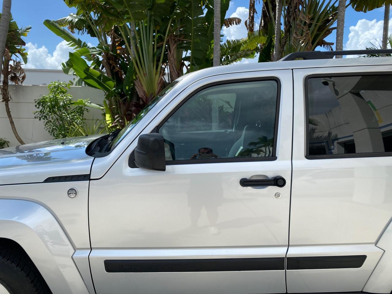 2010 Jeep Liberty Sport 4WD NO ACCIDENTS Pompano Beach FL