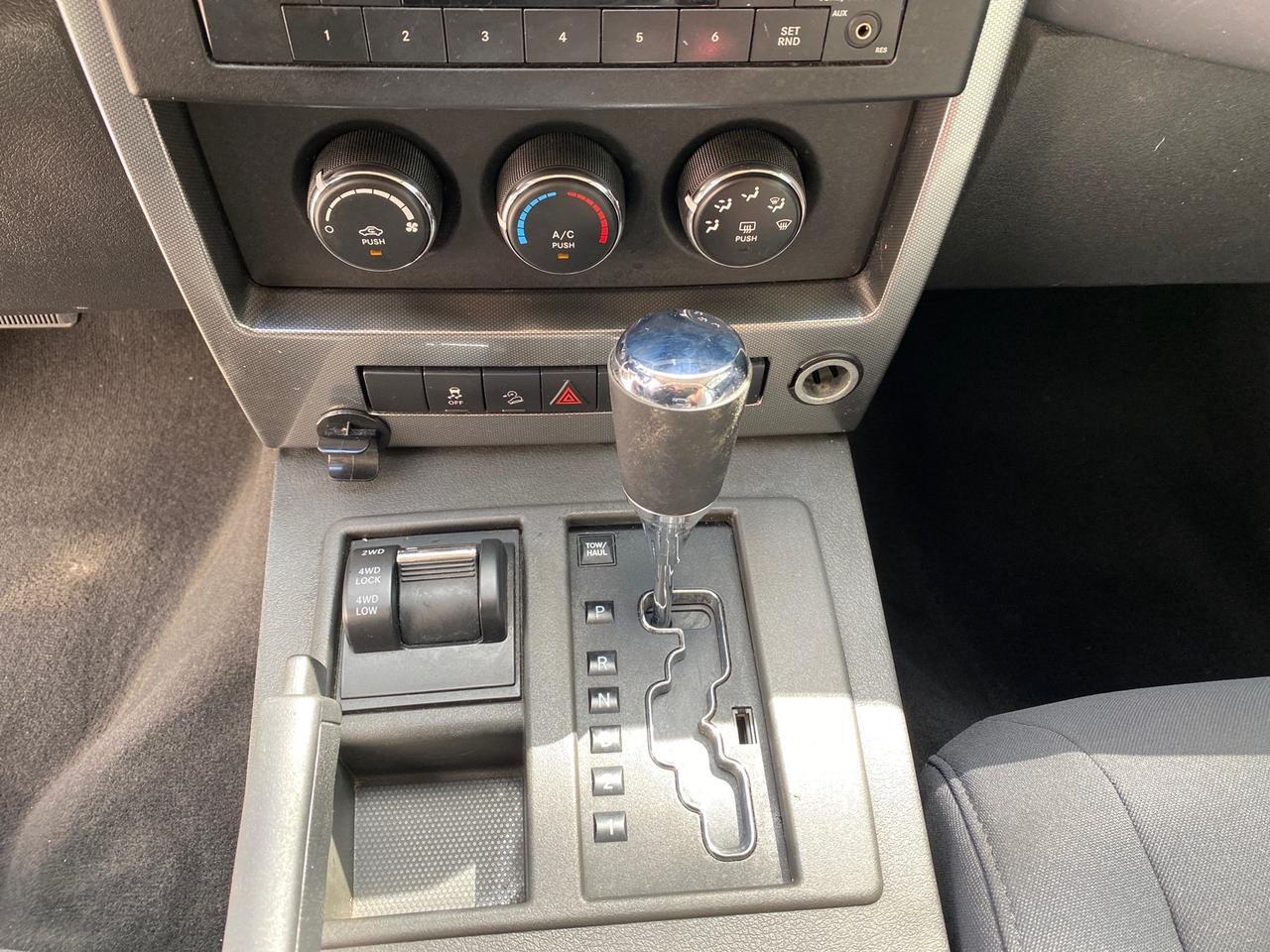 2010 Jeep Liberty Sport 4WD NO ACCIDENTS Pompano Beach FL