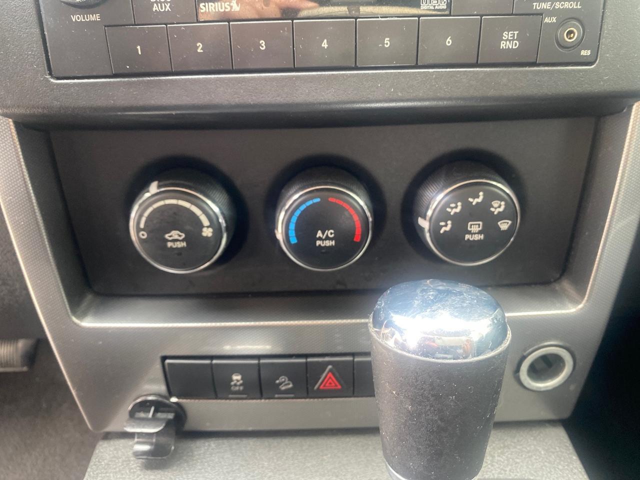 2010 Jeep Liberty Sport 4WD NO ACCIDENTS Pompano Beach FL