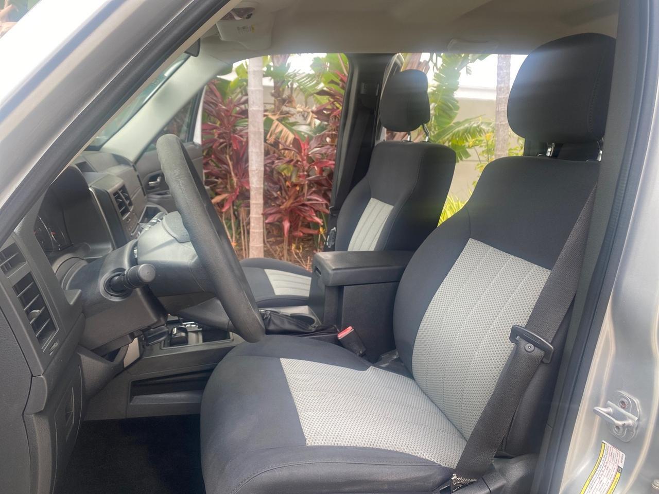 2010 Jeep Liberty Sport 4WD NO ACCIDENTS Pompano Beach FL