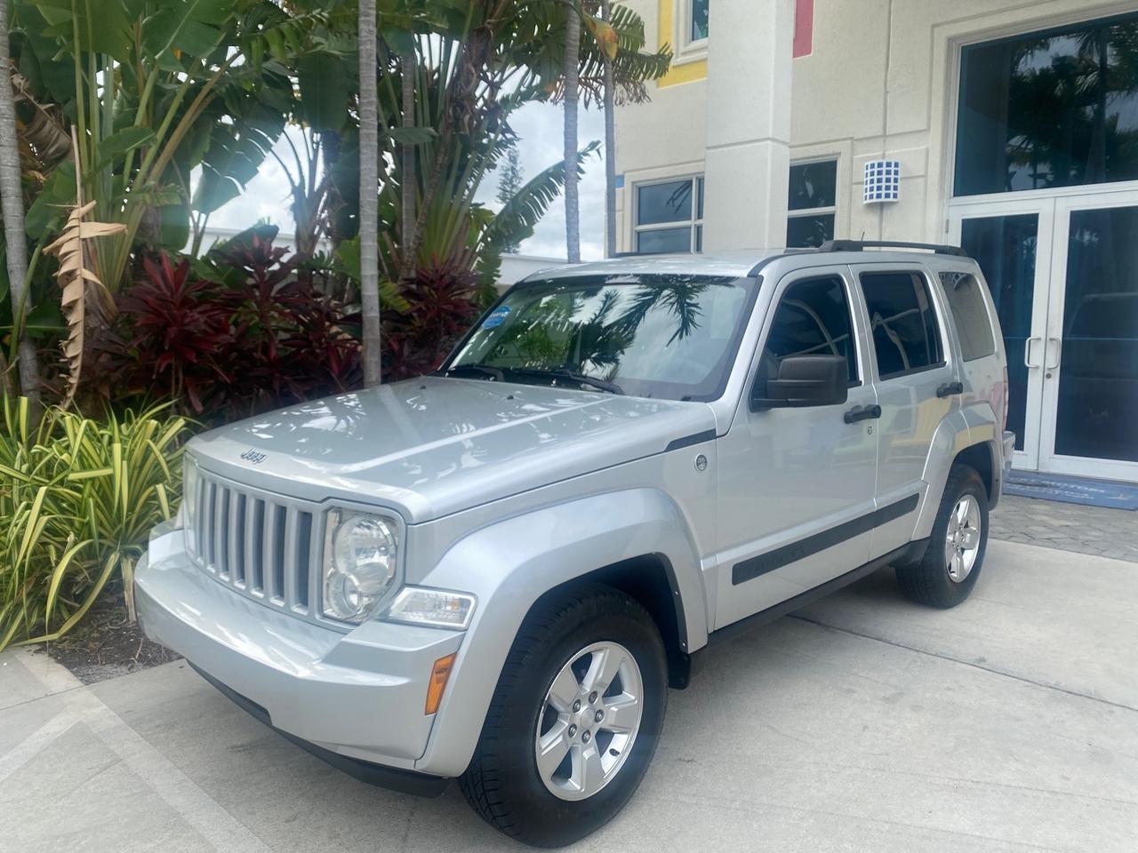2010 Jeep Liberty Sport 4WD NO ACCIDENTS Pompano Beach FL