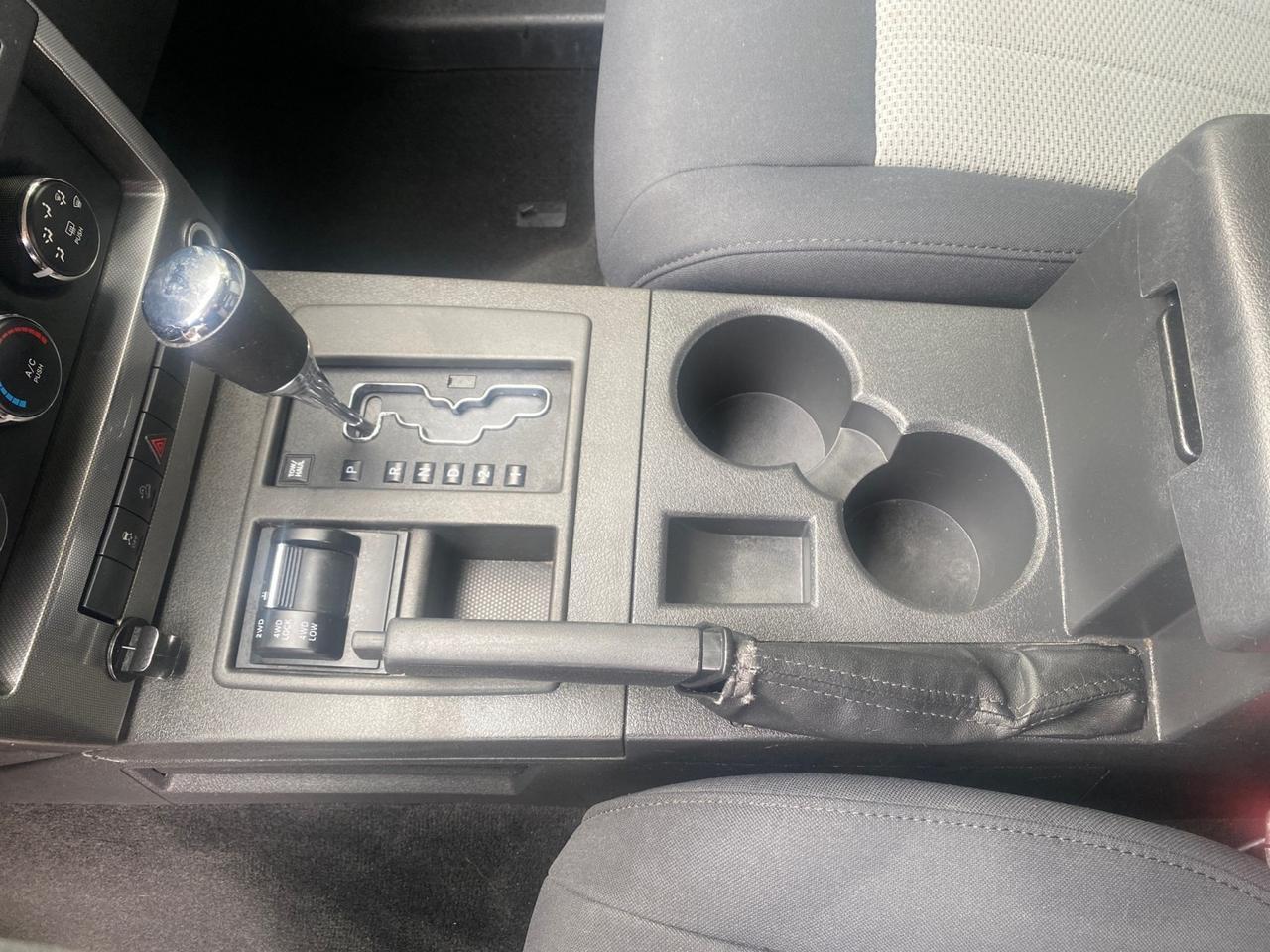 2010 Jeep Liberty Sport 4WD NO ACCIDENTS Pompano Beach FL