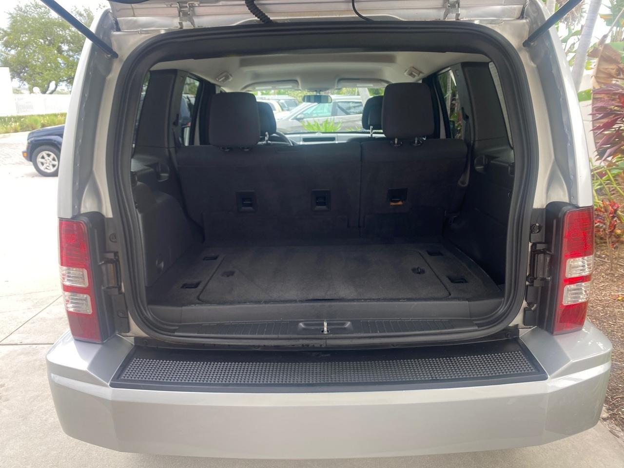 2010 Jeep Liberty Sport 4WD NO ACCIDENTS Pompano Beach FL