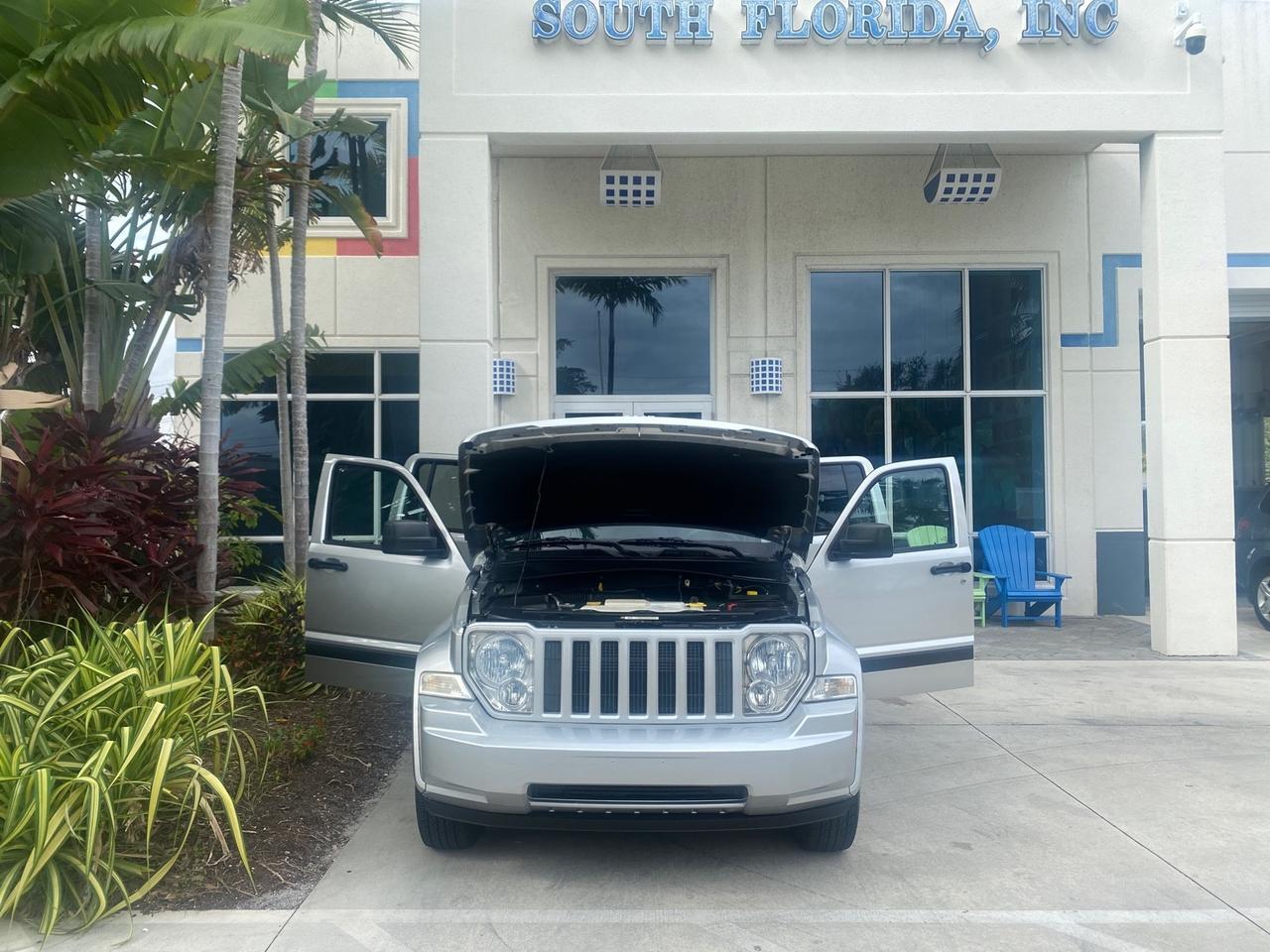 2010 Jeep Liberty Sport 4WD NO ACCIDENTS Pompano Beach FL