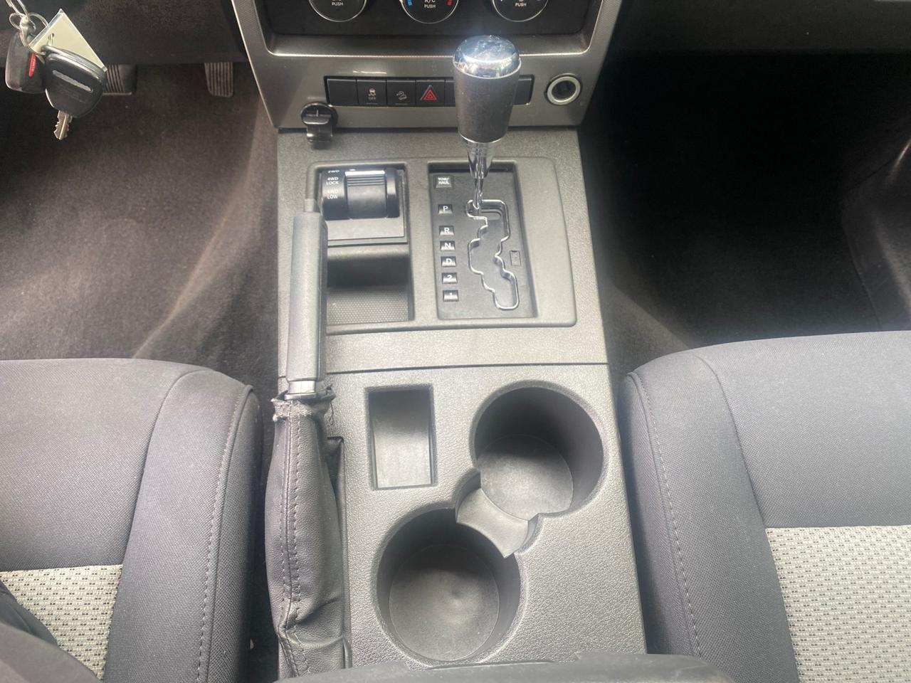 2010 Jeep Liberty Sport 4WD NO ACCIDENTS Pompano Beach FL