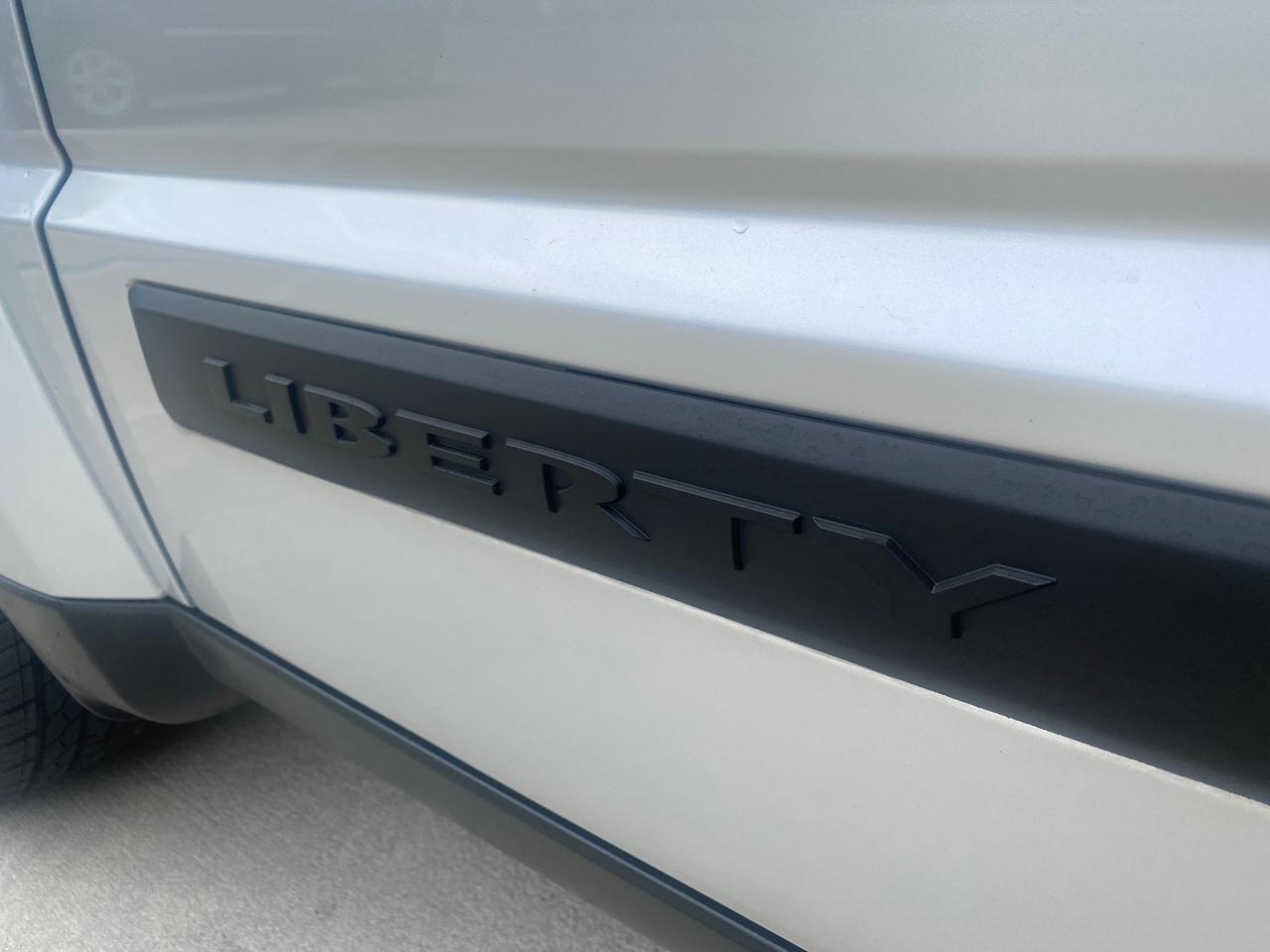 2010 Jeep Liberty Sport 4WD NO ACCIDENTS Pompano Beach FL