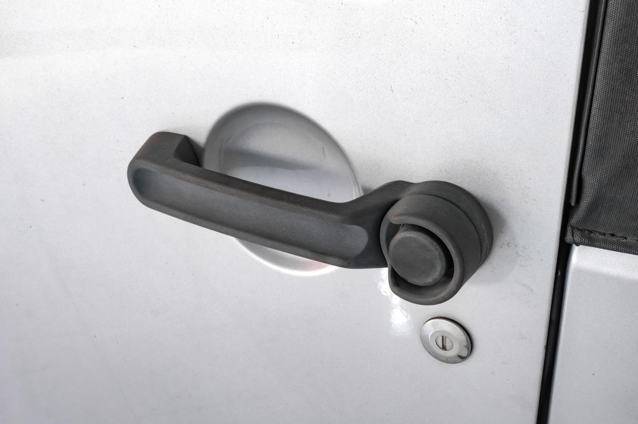 2010 Jeep Wrangler SPORT 4WD SOFT TOP CONVERTIBLE CRUISE CONTROL REMOTE KEYLESS ENT Carrollton TX