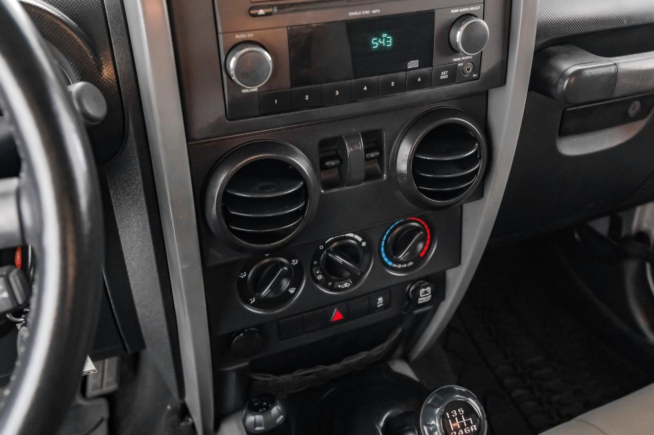 2010 Jeep Wrangler SPORT 4WD SOFT TOP CONVERTIBLE CRUISE CONTROL REMOTE KEYLESS ENTRY ALLOY WHEELS Carrollton TX