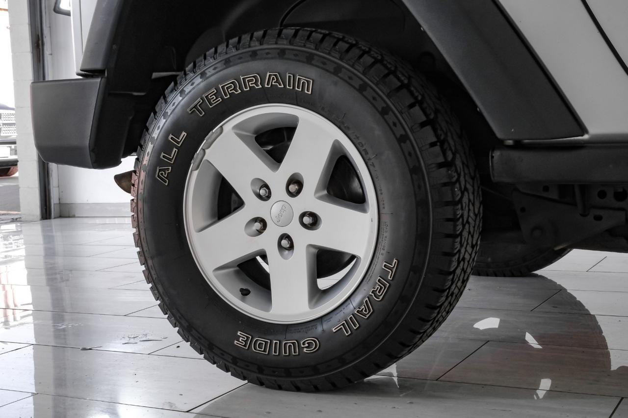 2010 Jeep Wrangler SPORT 4WD SOFT TOP CONVERTIBLE CRUISE CONTROL REMOTE KEYLESS ENTRY ALLOY WHEELS Carrollton TX