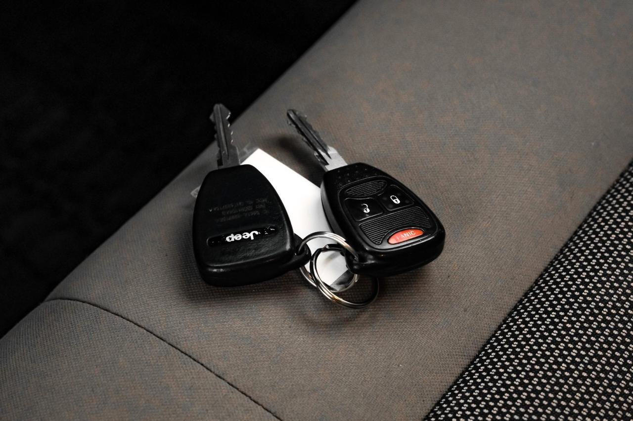 2010 Jeep Wrangler SPORT 4WD SOFT TOP CONVERTIBLE CRUISE CONTROL REMOTE KEYLESS ENTRY ALLOY WHEELS Carrollton TX