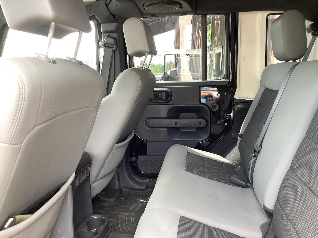 2010 Jeep Wrangler Unlimited Rubicon Hayden ID