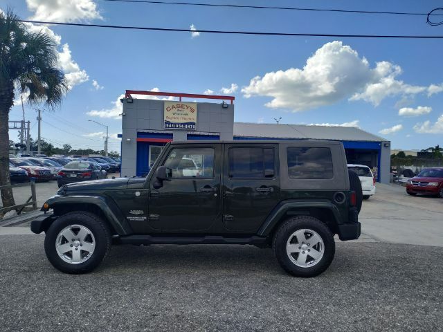 2010 Jeep Wrangler Unlimited Sahara Sarasota FL