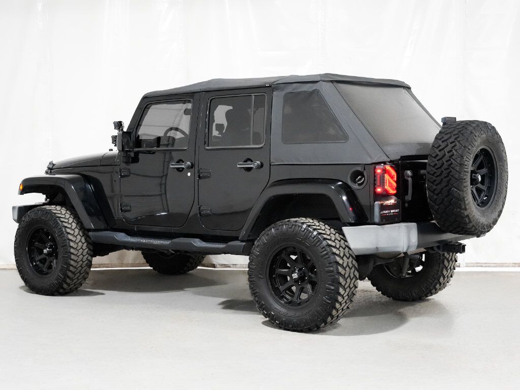 2010 Jeep Wrangler Unlimited Sahara