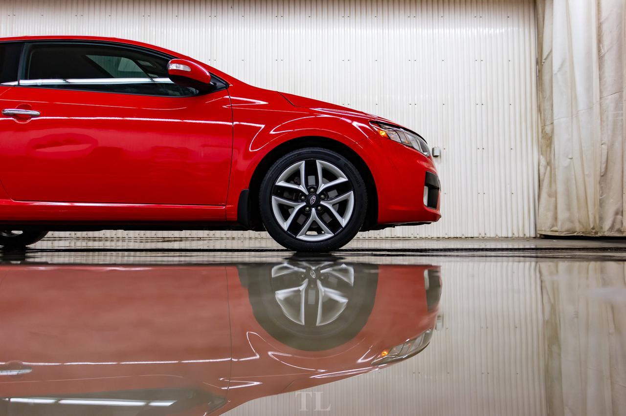 2010 Kia Forte SX Koup Leather Roof Red Deer AB